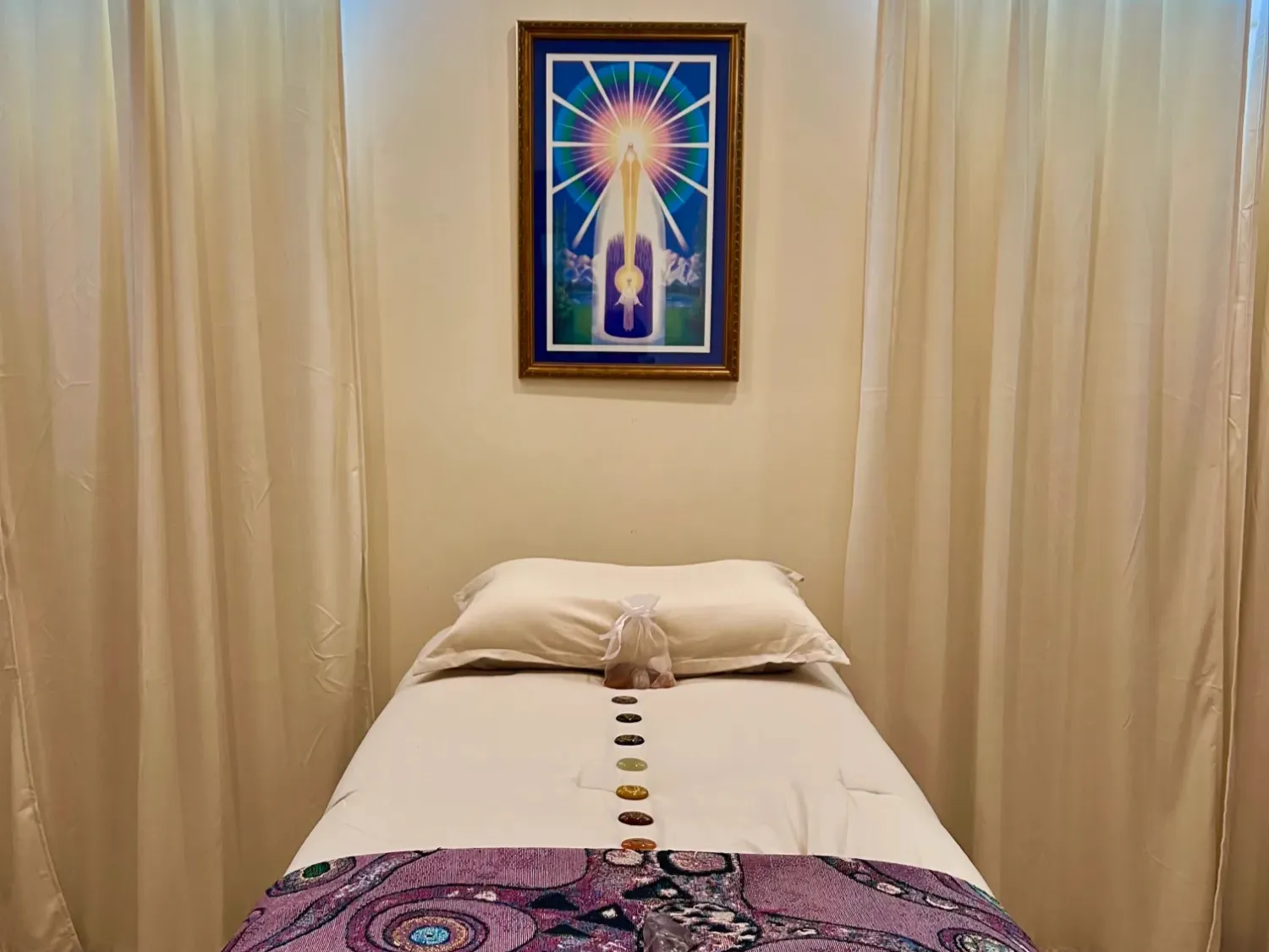 Table picture Energy Therapy and Reiki